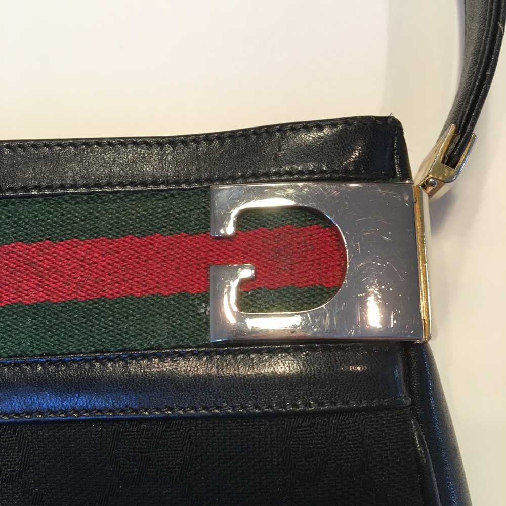 AUTHENTIC Vintage 1970s GUCCI Shoulder Bag - Picture 5 of 11